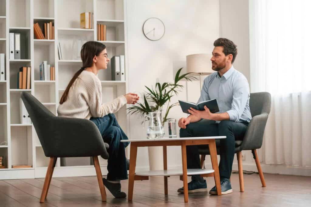 women getting help with medical detox admissions team 